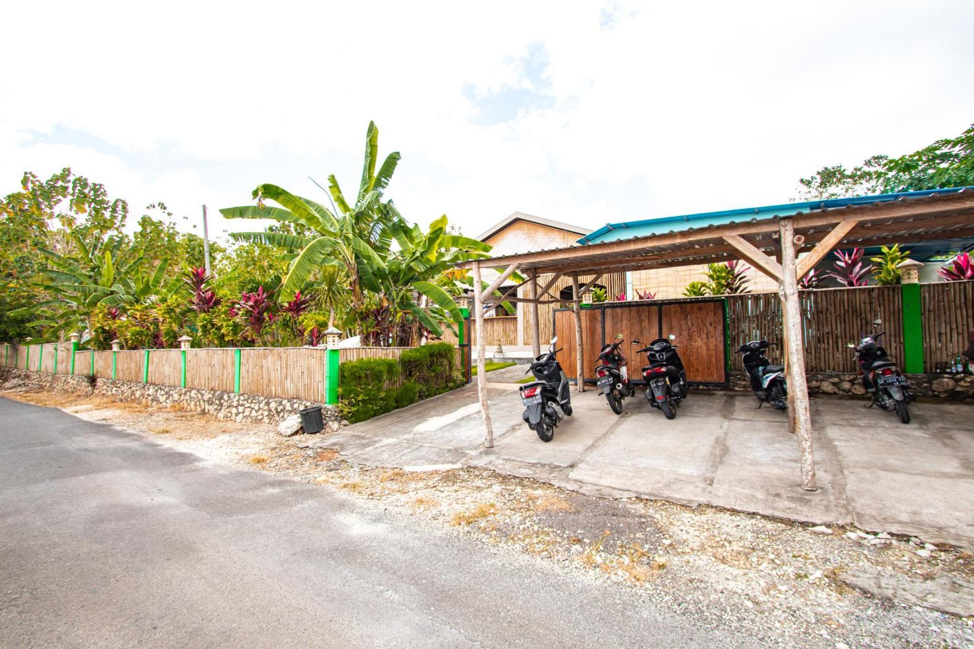 Nusa Penida Yurt Toyapakeh Exterior photo